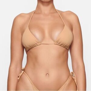 SKIMS NWT triangle bikini top